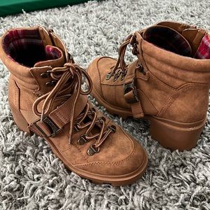 Guess Tan Combat Boots
